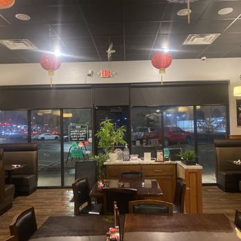 Thai La Moon - Thai Near Me - Edmond, Oklahoma Thai La Moon - Thai Near Me - Edmond, Oklahoma