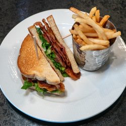 Prairie Flower Casino - BLT sandwich
