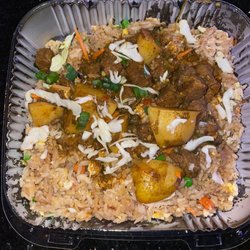 Room 990 Bar and Lounge - Beef Curry w/ Fried Rice