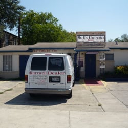 Mr. E's Electronics - Electronic Musical Instrument repair: church organs, electronic piano's, and amplifiers plus lots more. We service most brands