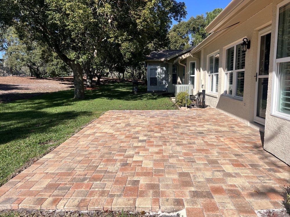 Slide of Mr. Pressure Washing