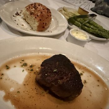 Morton's The Steakhouse - Gil - Steakhouses Near Me - Schaumburg, Illinois Morton's The Steakhouse - Gil - Steakhouses Near Me - Schaumburg, Illinois