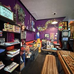 Dream Lab - Table