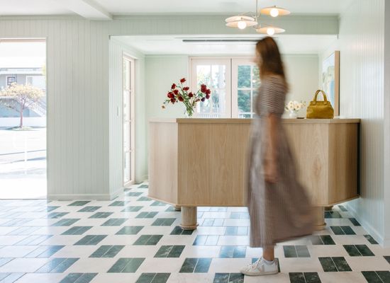 Bay Shores Peninsula Hotel by null