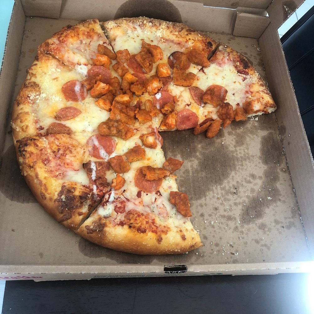 AWSOM - This is day old pizza that's going in the trash - Chicken Wings Near Me - Paramount, California AWSOM - This is day old pizza that's going in the trash - Chicken Wings Near Me - Paramount, California