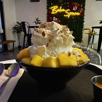 Bru Tea Cafe - mango coconut - Bubble Tea Near Me - Elk Grove, California Bru Tea Cafe - mango coconut - Bubble Tea Near Me - Elk Grove, California