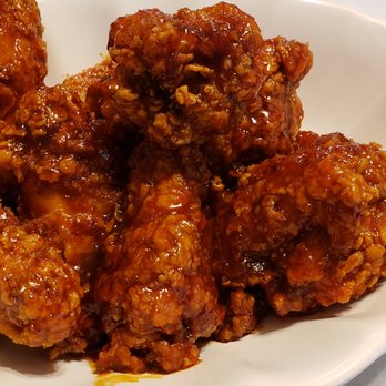 Chicken Pocha - Spicy Garlic Flavored Wings - Chicken Wings Near Me - Germantown, Maryland Chicken Pocha - Spicy Garlic Flavored Wings - Chicken Wings Near Me - Germantown, Maryland