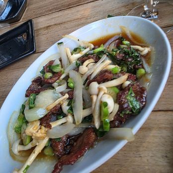 Ten Sushi Cocktail Bar - Mongolian beef, not spicy, but very tasty - Asian Fusion Near Me - Irvine, California Ten Sushi Cocktail Bar - Mongolian beef, not spicy, but very tasty - Asian Fusion Near Me - Irvine, California