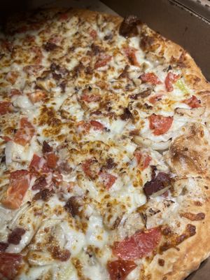 Crazy Tomato Pizza by null