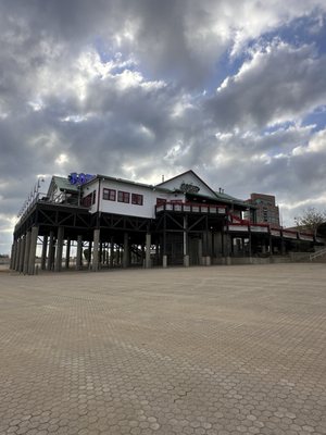 Joe's Crab Shack by null