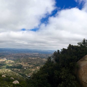 Mount Woodson Trail - Panoramic shot - Hiking Near Me - Poway, California