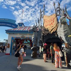Fright Walk At Santa Cruz Beach Boardwalk - Outside