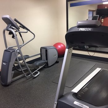 Hampton Inn Georgetown-Marina - Small Fitness Room - Hotels Near Me - Georgetown, South Carolina