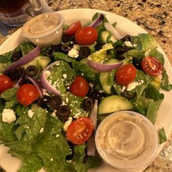 Bella's Pizzeria - Greek salad
