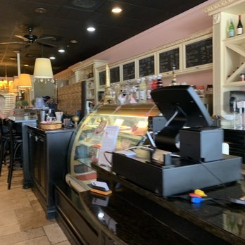 GC- Grain de Cafe - Such cute decor! - Cafes Near Me - Naples, Florida