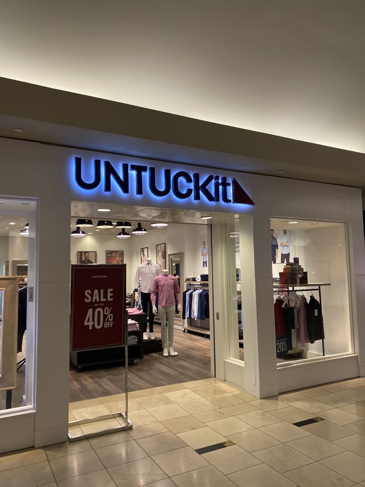 UNTUCKit Logo
