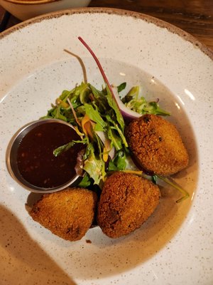 Ardnamurchan Scottish Restaurant & Bar by null