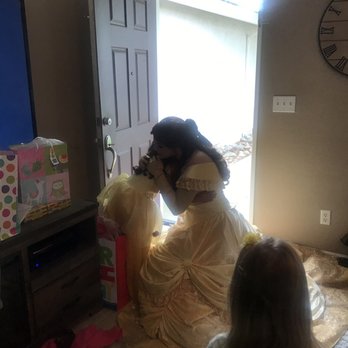 Glass Slipper Dream Parties - Party Characters Near Me