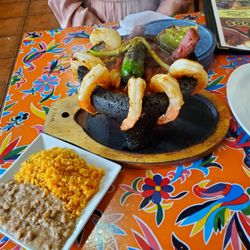 Hidalgo's Cafe-Restaurant