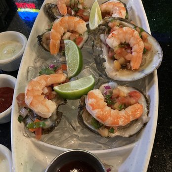 BarraCruda TexMex & Mariscos - Oysters with ceviche - Seafood Near Me - Little Elm, Texas