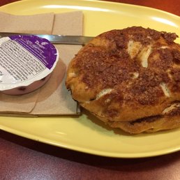 Cinnamon Crunch Bagel