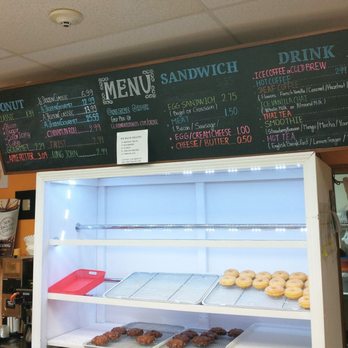 Glaze'n Daze Donuts - Glaze 'n Daze Donuts 11/28/2020 - Donuts Near Me - Johnston, Rhode Island