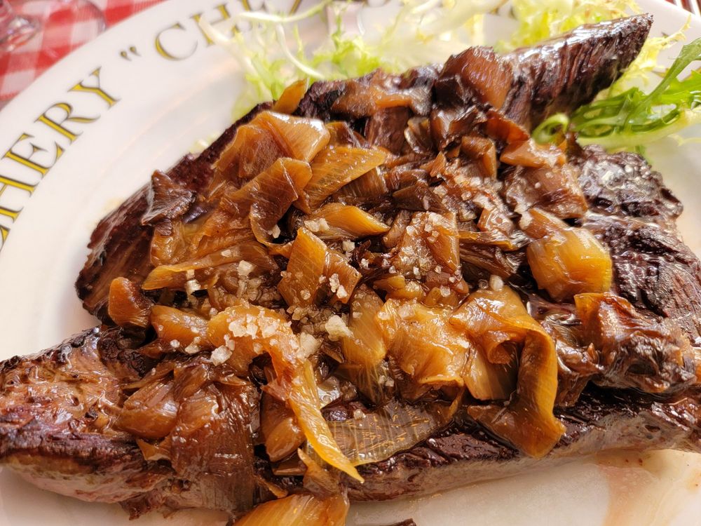 La Tour de Montlhéry ou chez Denise