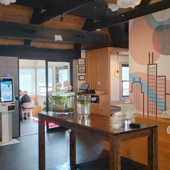 Five Spice Kitchen - Awesome decorations and style. They also have a kiosk. - Chinese Near Me - Roselle, Illinois