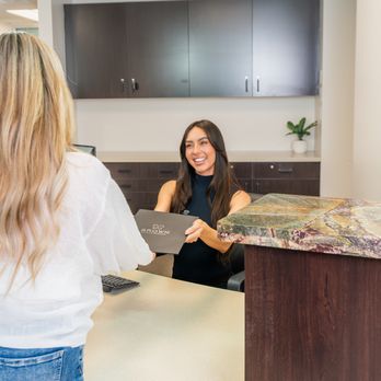 Richard J Brown, MD - Cosmetic Surgeons Near Me - Scottsdale, Arizona Richard J Brown, MD - Cosmetic Surgeons Near Me - Scottsdale, Arizona