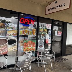 Donut Star - Outside
