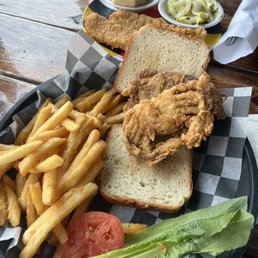 Shell-less crabs fries and fish and chips Shell-less crabs fries and fish and chips