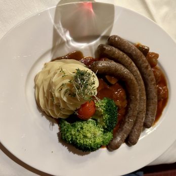Sternbräu - Wurst with potatoes - Austrian Near Me - Salzburg, 5