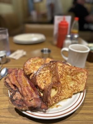 Clark Street Diner by null