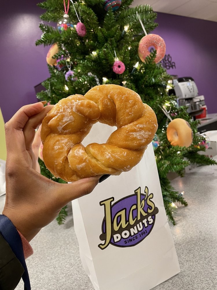 JACK’S DONUTS Updated May 2024 27 Photos & 44 Reviews 9105 E 56th