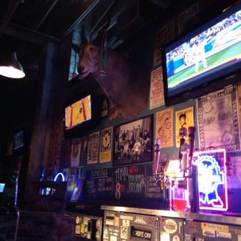 Hey Joe's - Bar area - American Near Me - Cleveland, Mississippi