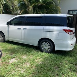 AMI TAXI - Nissan Quest 6 passengers