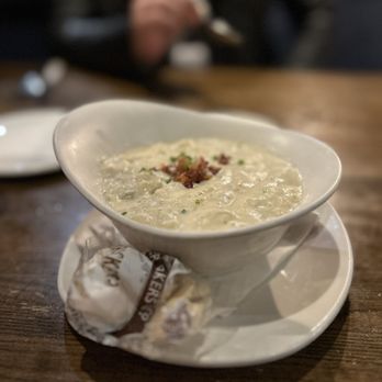 Joe’s Waterfront - New England Clam Chowder - Burgers Near Me - Boston, Massachusetts Joe’s Waterfront - New England Clam Chowder - Burgers Near Me - Boston, Massachusetts