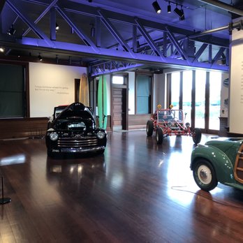 Audrain Automobile Museum - Museums Near Me - Newport, Rhode Island