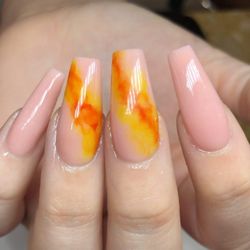 Model Nails