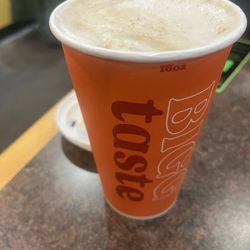 BIGGBY COFFEE - Maple Bourbon Latte hot