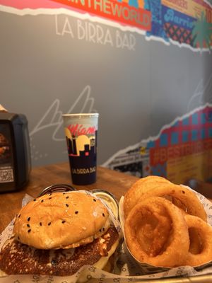 La Birra Bar (Burgers) - Wynwood by null