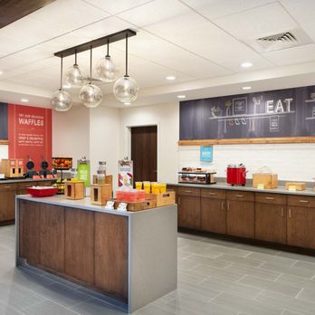 Hampton Inn Clewiston - Hotels Near Me - Clewiston, Florida