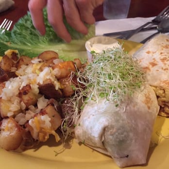 Squeeze In - Breakfast burrito - Breakfast & Brunch Near Me - Truckee, California Squeeze In - Breakfast burrito - Breakfast & Brunch Near Me - Truckee, California