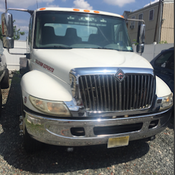 Laviola Towing - Towing Near Me Laviola Towing - Towing Near Me