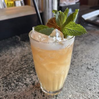 Darling Aviary - Bars Near Me - Sacramento, California