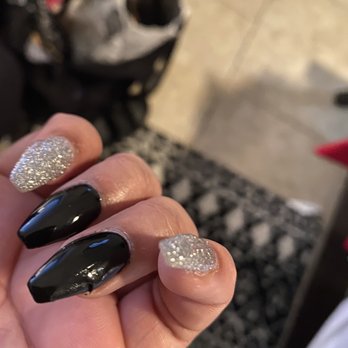 Palace Nail Lounge Gilbert - Nail Salons Near Me - Mesa, Arizona
