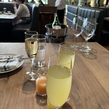 Echo & Rig - Echo and Rig Mimosa (Brunch) - Steakhouses Near Me - Sacramento, California