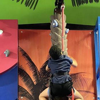 Rockin Jump Concord - Tree Climbing - Kids Activities Near Me - Concord, California