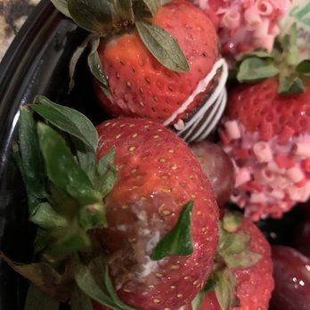 Edible Arrangements - Gift Shops Near Me - Palmdale, California
