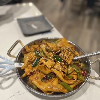 Highland Noodles - Beef noodles - Noodles Near Me - Milpitas, California Highland Noodles - Beef noodles - Noodles Near Me - Milpitas, California